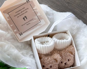 Announcement to future auntie pregnancy prégnant baby bébé parents sister friend surprise   Keychain marron beige fleur