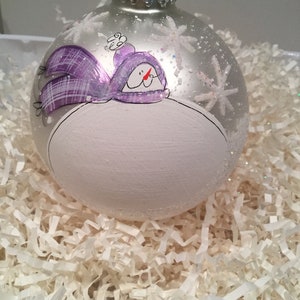4 &quot;Glas Weihnachtskugel handbemalte Schneemann Ornament kostenlos Personalisierung