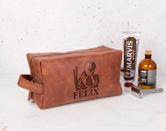 Leather Dopp Kit: Deadpool X-Men Comic Design (Personalized Options)