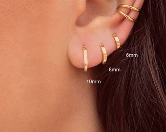 Triple Lobe Huggie Hoop Earring Set, Tiny Ear Stack 6mm 8mm 10mm Hoops, 3 Piece or Pair Earring Gift Set, Square edge cartilage helix hoop