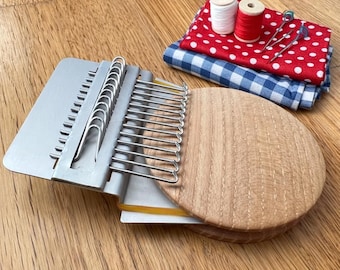 Mending loom | Darning loom | Speedweve Darning Kit 14 Hook