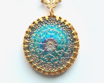 Glass Mandala Necklace - Green Bohemian Necklace - Boho Jewelry - Green Jewelry - Button Jewelry - Glass Necklace