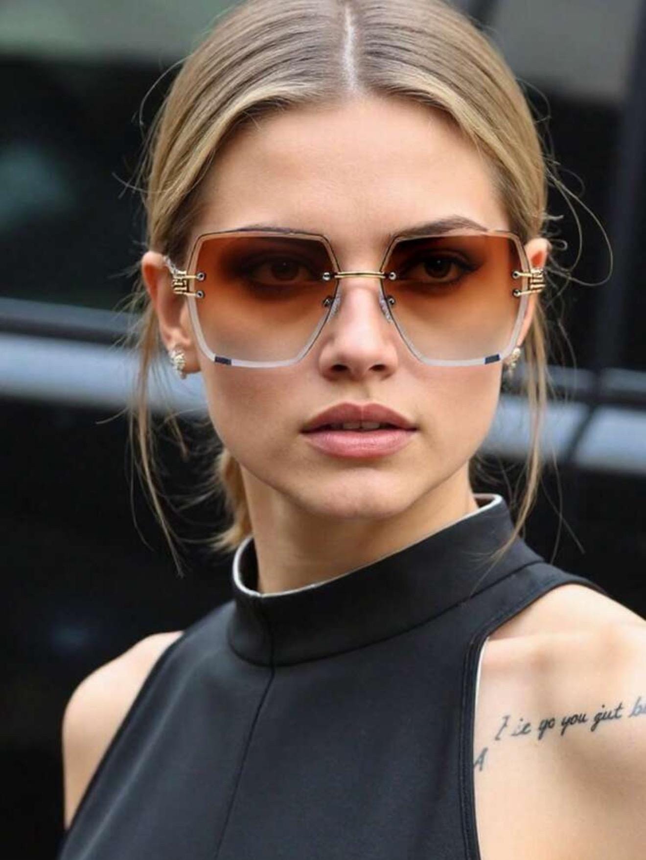 Oversized Square Gradient Sunglasses – Luxury Rimless Style – Women's Fashion 2025