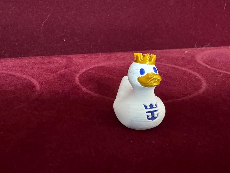 3D Printed Royal Caribbean Cruise Duck: Collectible Cruising Gift image 6