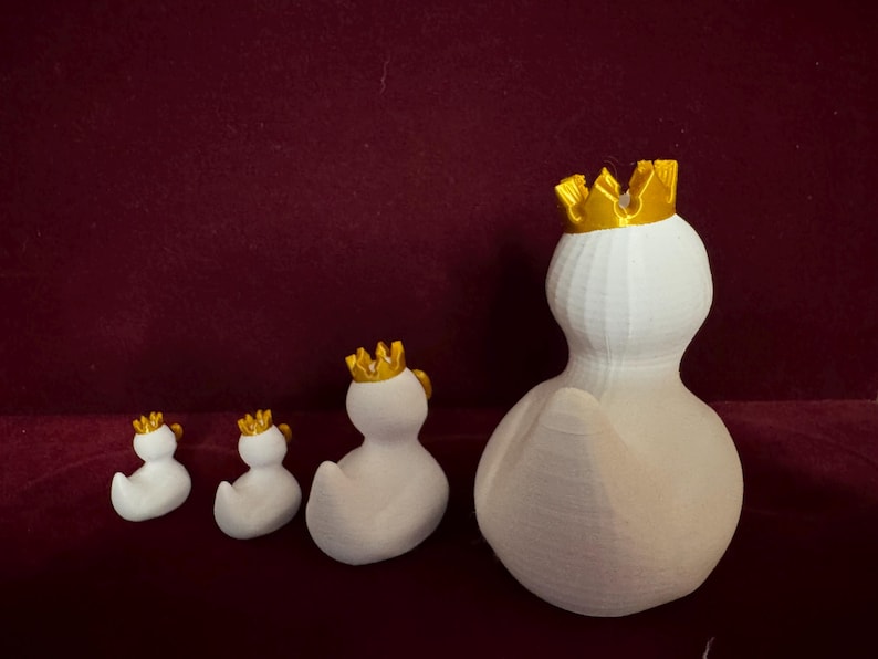3D Printed Royal Caribbean Cruise Duck: Collectible Cruising Gift image 4