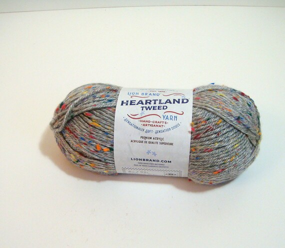 Lion Brand Yarn Heartland Mount Rainier Basic Medium Acrylic Gray