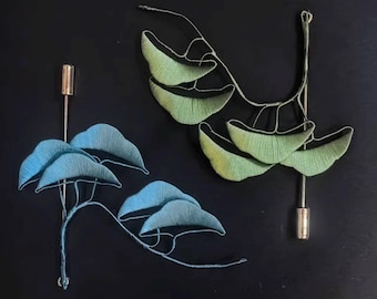 Handgewickelte Faden Ginkgoblatt Brosche, Dusty Blue Pea green, Minimalist Revers Pin