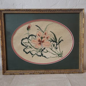 Vintage Framed Floral Needlepoint Art – Oval Mat with Gold Ornate Frame