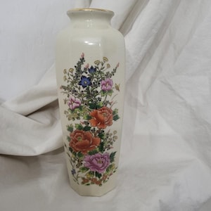 Vintage Japanese Floral Vase