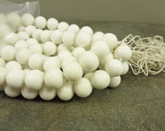 45 Vintage Japanese Cherry Brand Glass Beads – 12mm Smooth Round Red – NOS 1950's