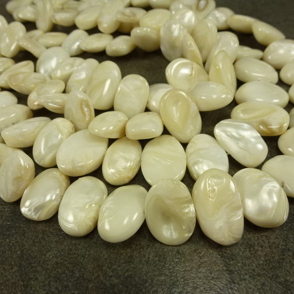 20pc Creamy Natural Mother of Pearl, 12x18mm Side Drill Capsule, Shell Beads