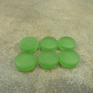 12pc Shamrock Green Cabochon Cultured Sea Glass 12mm Round Frosted Matte