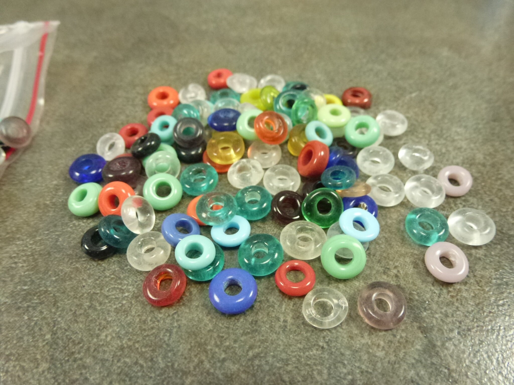 100pc Glass Ring Beads Mixed Color 3x6mm to 3x8mm Large Etsy 日本