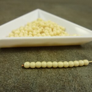 200pc Beige 3mm Czech Glass Druk Smooth Round Beads