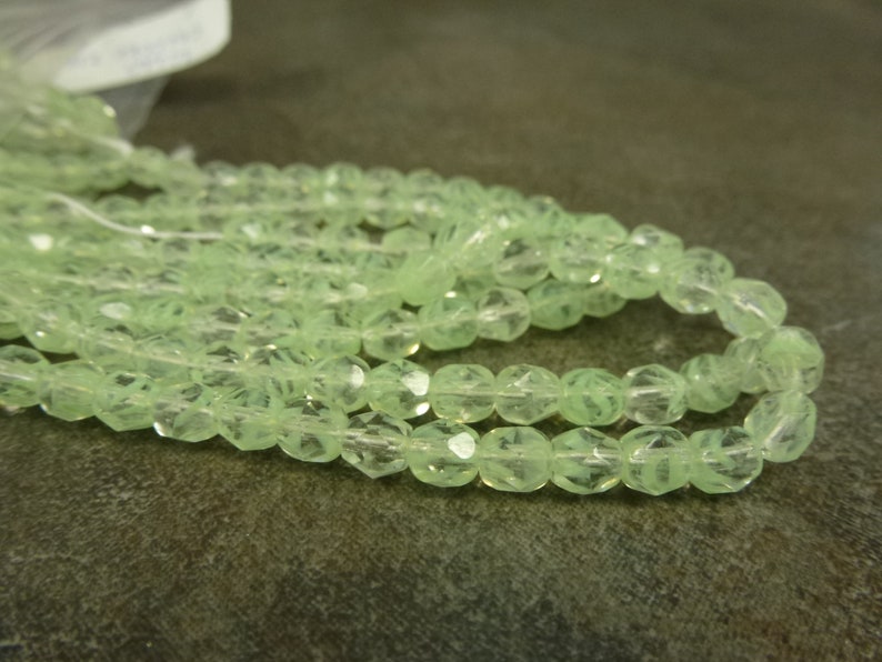 50pc CrystalLight Green Stripe 5mm Czech Glass Firepolish Beads Faceted Round
