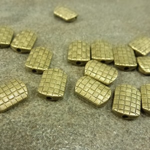 20pc Bronze Woven Grid Rectangle 11x8mm Metal Bead Antiqued Bronze Spacer Basketweave