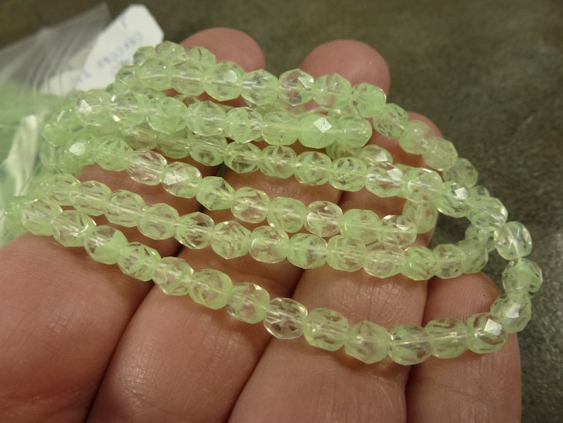 50pc CrystalLight Green Stripe 5mm Czech Glass Firepolish Beads Faceted Round