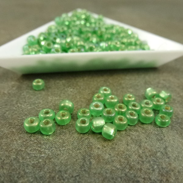 Silver-Lined Peridot 6/0 Czech Glass Seed Beads 25g 4mm Rocaille