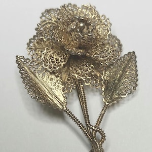 Vintage Gold Vermeil Flower with fillagree made in Portugal, possibly Topazio Pin