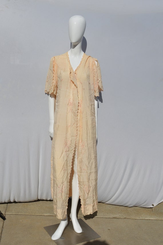 Vintage silk embroidered robe lingerie 40's art d… - image 8