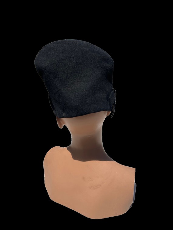 Vintage 40’s felt black structured hat WWII rocka… - image 3