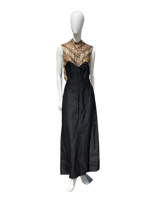 Vintage 60-70's maxi dress with matching CAPE bro… - image 4