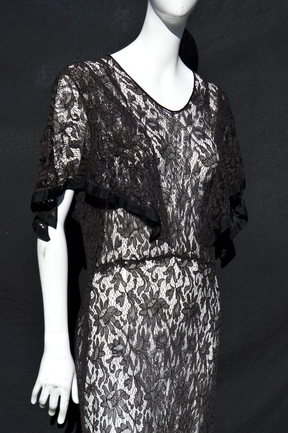 Vintage 30's black lace dress all LACE sheer flor… - image 2