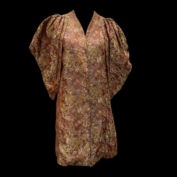 vintage 40s costume made oriental inspired opera cape Japanese brocade big shoulder kimono inspired sleeves size M old Hollywood costume