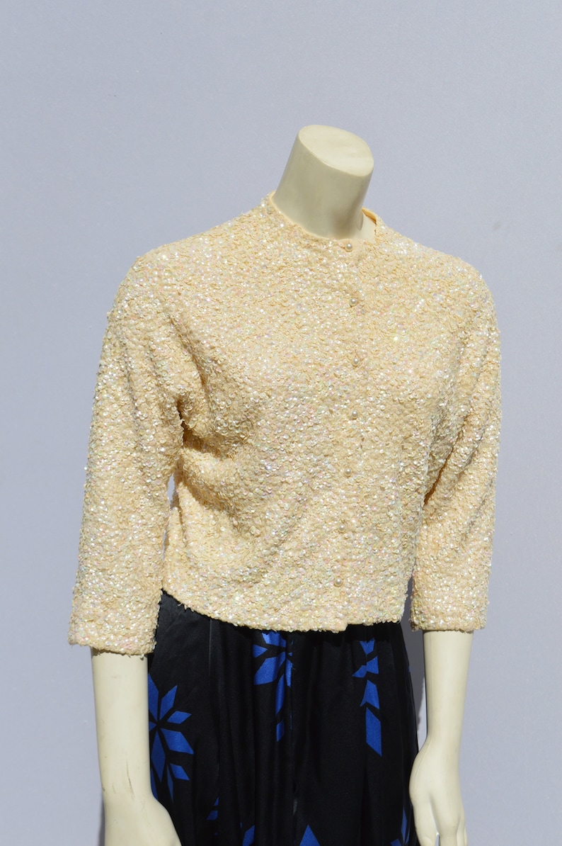 Vintage 60/'s DOREEN hand beaded all sequin short bolero sweater pearl buttons rockabilly size M