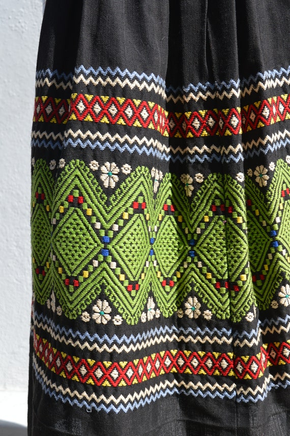 Vintage Mid Century Mexican skirt MAYA Aztec text… - image 9