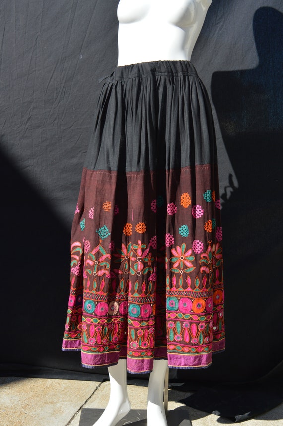 Vintage 70's hippie skirt Ethnic Embroidered Mirr… - image 1