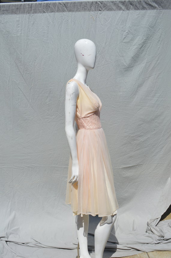 Vintage 50's nightgown lingerie new look nude dan… - image 3