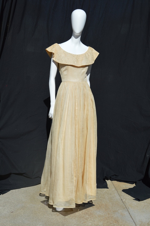 emma party dress Emma Velvet Dress: Red Maxi Dress for Cocktail Party