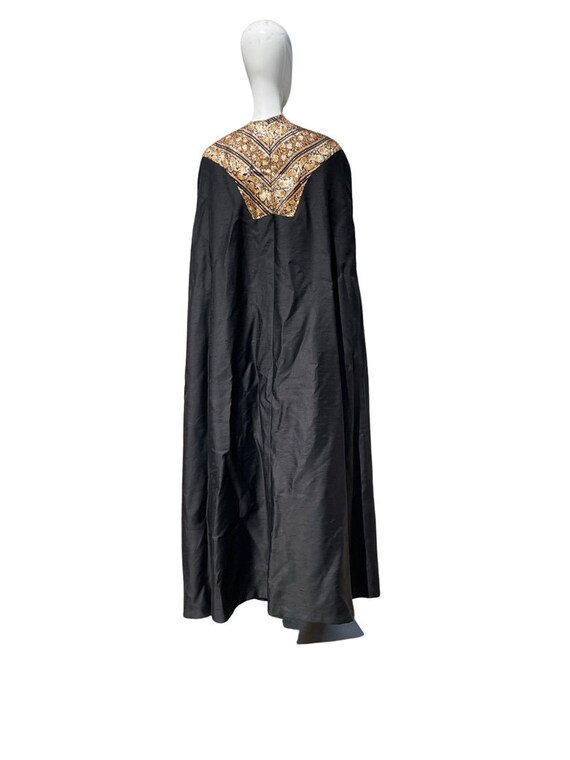 Vintage 60-70's maxi dress with matching CAPE bro… - image 3