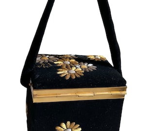 Vintage 60s JAPAN ART INDUSTRIES Velvet Box Purse Floral