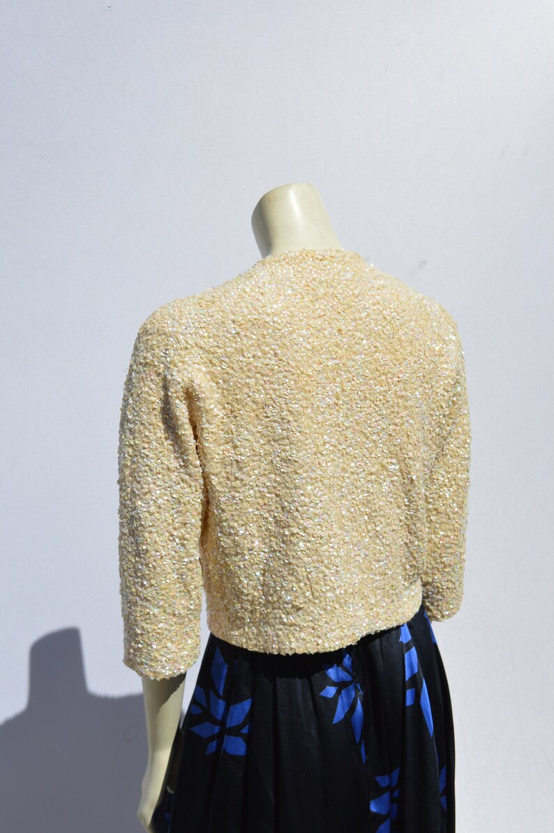 Vintage 60/'s DOREEN hand beaded all sequin short bolero sweater pearl buttons rockabilly size M