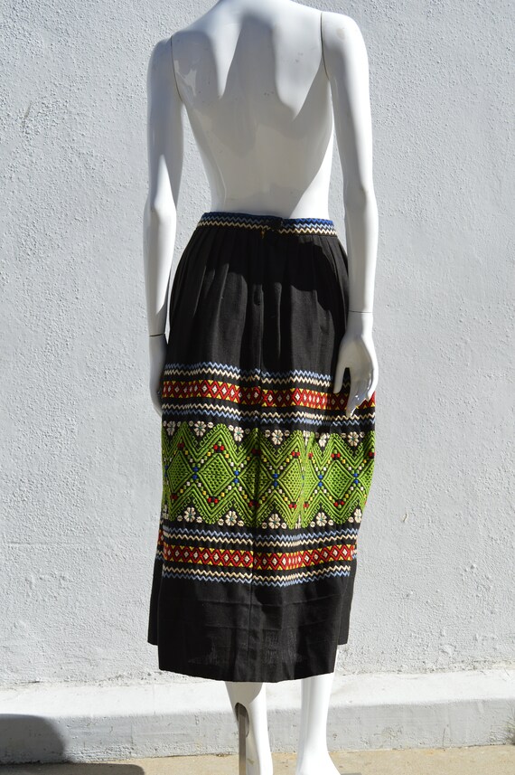 Vintage Mid Century Mexican skirt MAYA Aztec text… - image 4