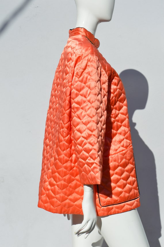 Vintage 60's quilted embroidered oriental style jacke… Gem