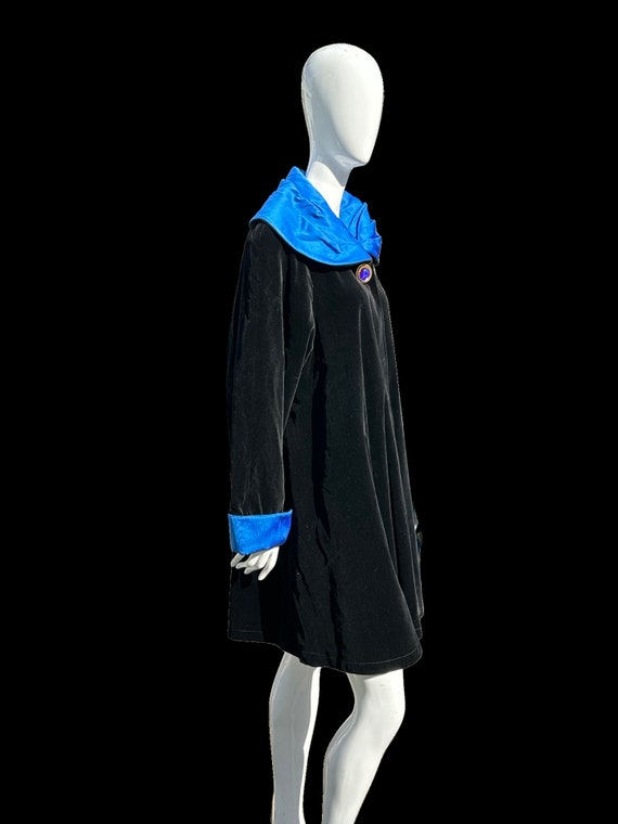 Vintage 80s rayon blend velvet coat by AVEDON  wi… - image 3