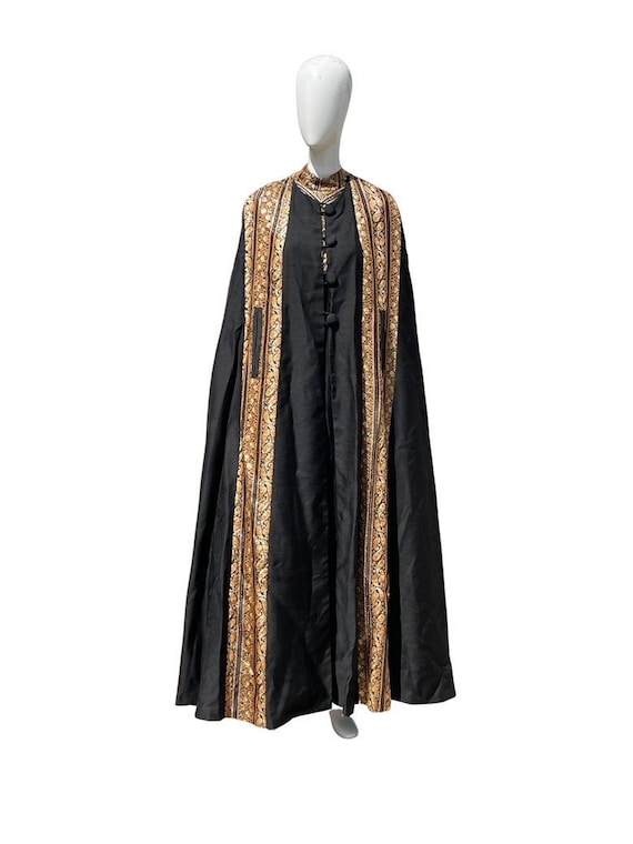 Vintage 60-70's maxi dress with matching CAPE bro… - image 1