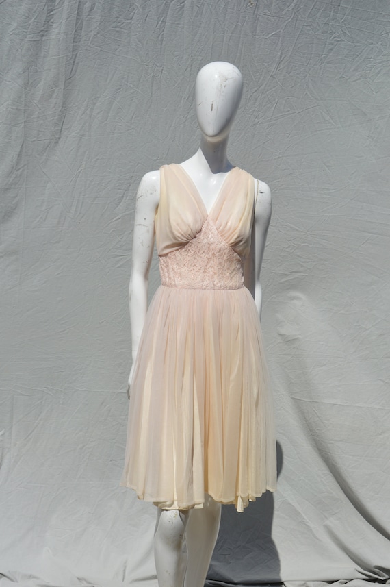 Vintage 50's nightgown lingerie new look nude dan… - image 1