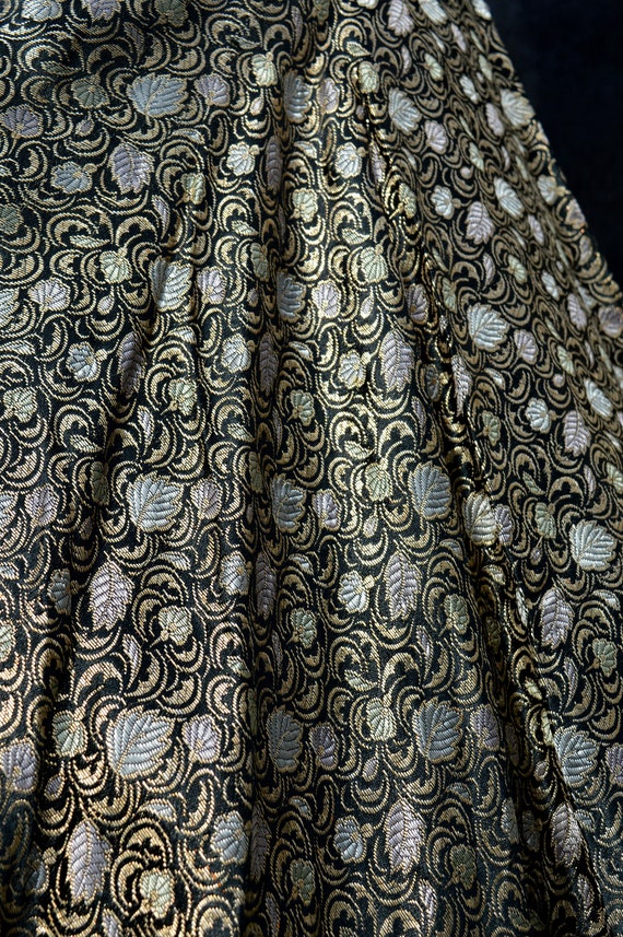 Vintage 50's gold and silver brocade poddle skirt… - image 6