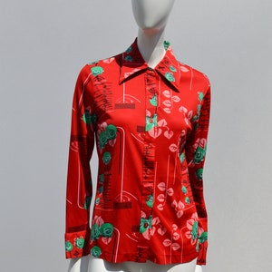 Vintage 70's Polyester blouse red abstract floral Pattern size M disco mid century modern novelty print by thekaliman image 1