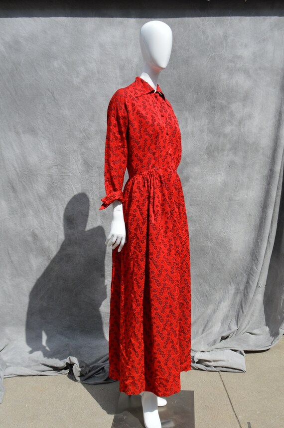 Vintage 40’s Fashioned by HOBERT red floral gown … - image 5