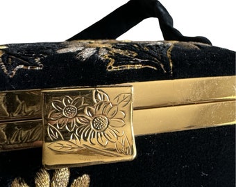 60〜80s メイドジャパン〜USAへ輸出品です　橙色のきれいなカバン　大容量タイプ Vintage 60s JAPAN ART INDUSTRIES Velvet Box Purse Floral