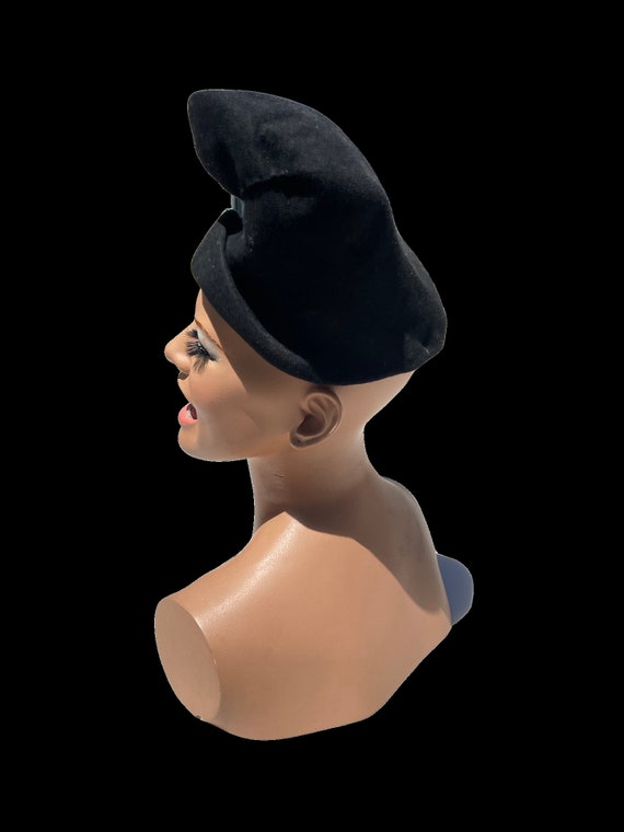 Vintage 40’s felt black structured hat WWII rocka… - image 2