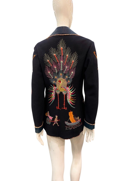 Vintage 40s Souvenir Smoking Jacket Chinese Hand Embroidered Mid  