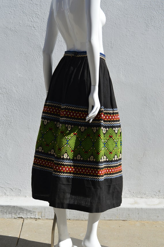 Vintage Mid Century Mexican skirt MAYA Aztec text… - image 7