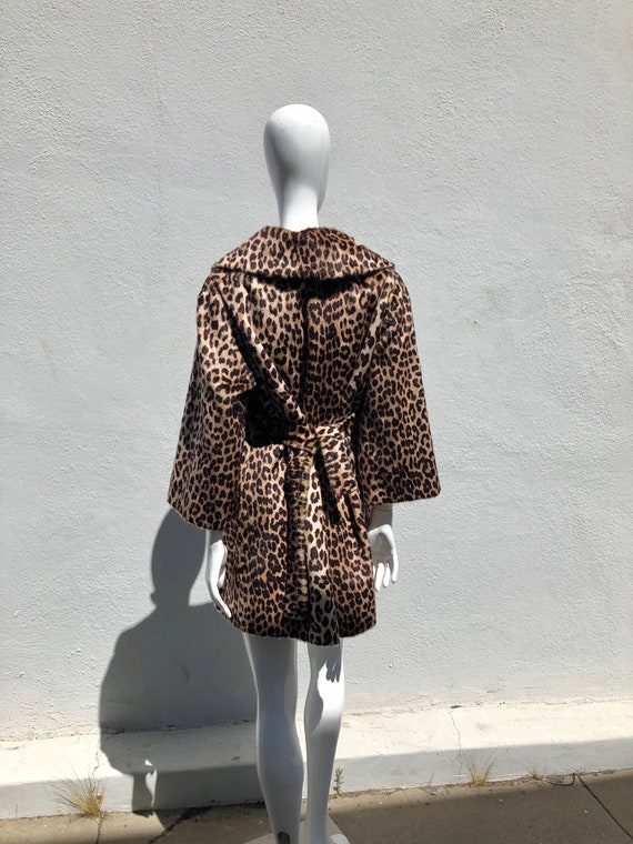 Vintage 60'a A line wide faux leopard coat overco… - image 8