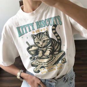 Cat Biscuit Shirt, Cute Kitty Biscuits Bakery Retro Style Graphic Tee, Funny Baking Gifts for Her, Cat Lover Baker Tshirt, Kitten T-Shirt